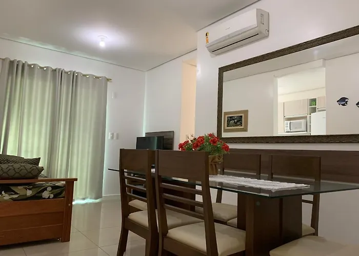 Lindo Apto, 50Metros Do Mar, Ideal Para Familias