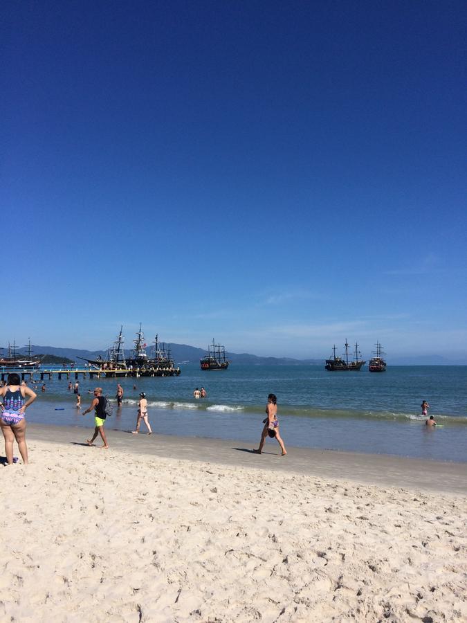 Lindo Apto, 50metros Do Mar, Ideal Familias Florianopolis