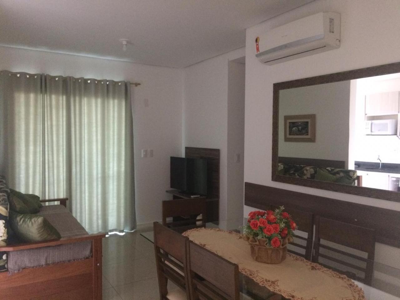 Apartment Lindo Apto, 50metros Do Mar, Ideal Familias